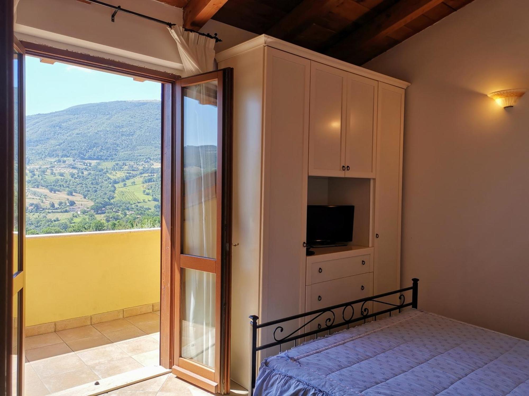 Agriturismo Sole Luna Piano Delle Pieve Rum bild