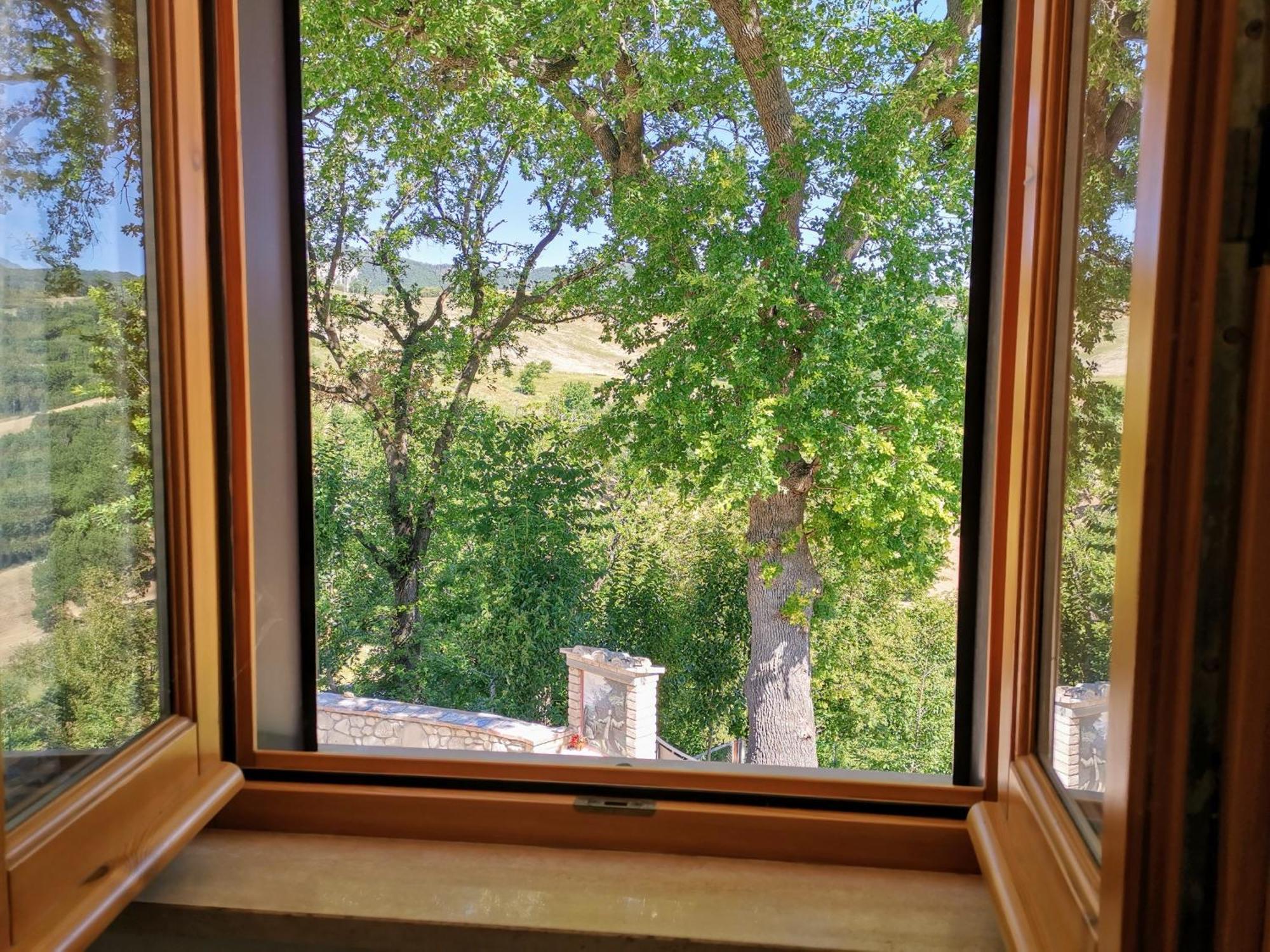 Agriturismo Sole Luna Piano Delle Pieve Rum bild