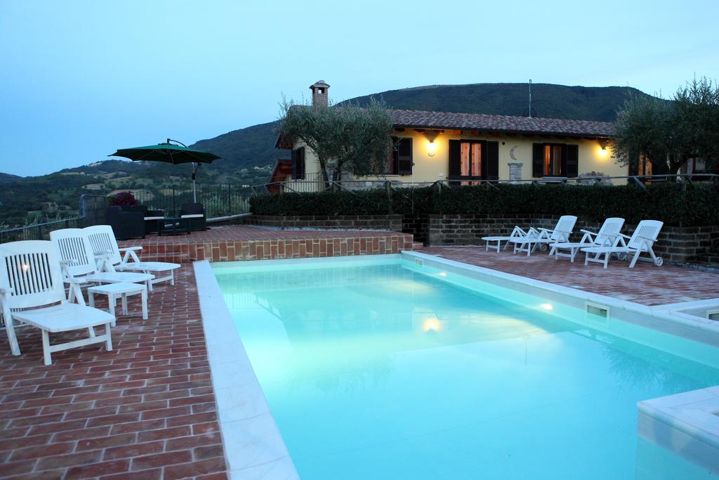 Agriturismo Sole Luna Piano Delle Pieve Exteriör bild